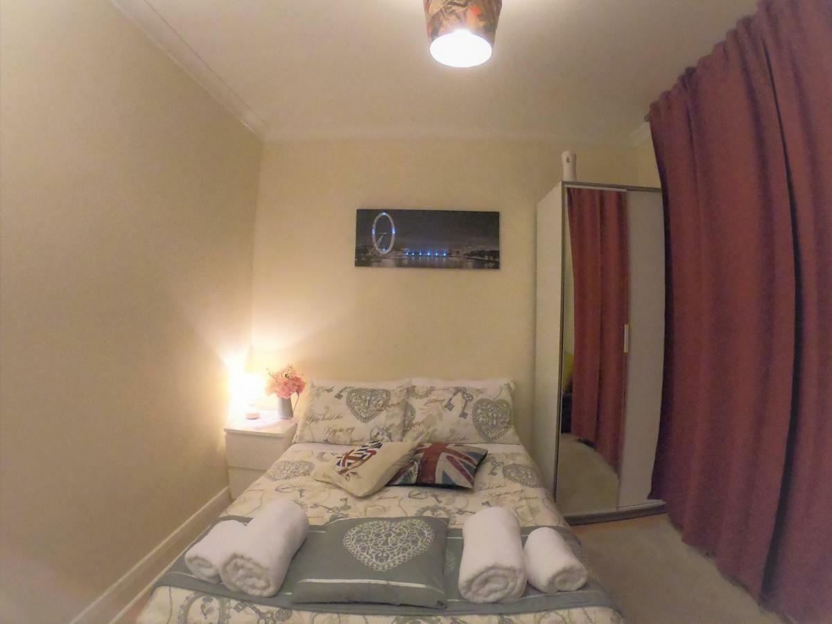 Homestay Max London